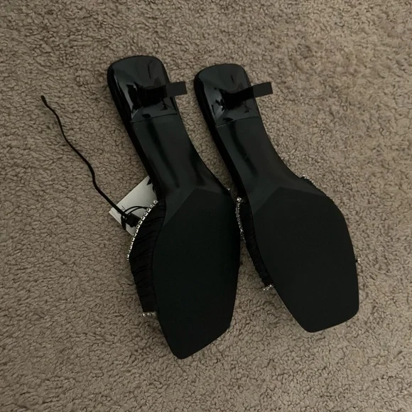 Zara Kitten Heels - Picture 2 of 6